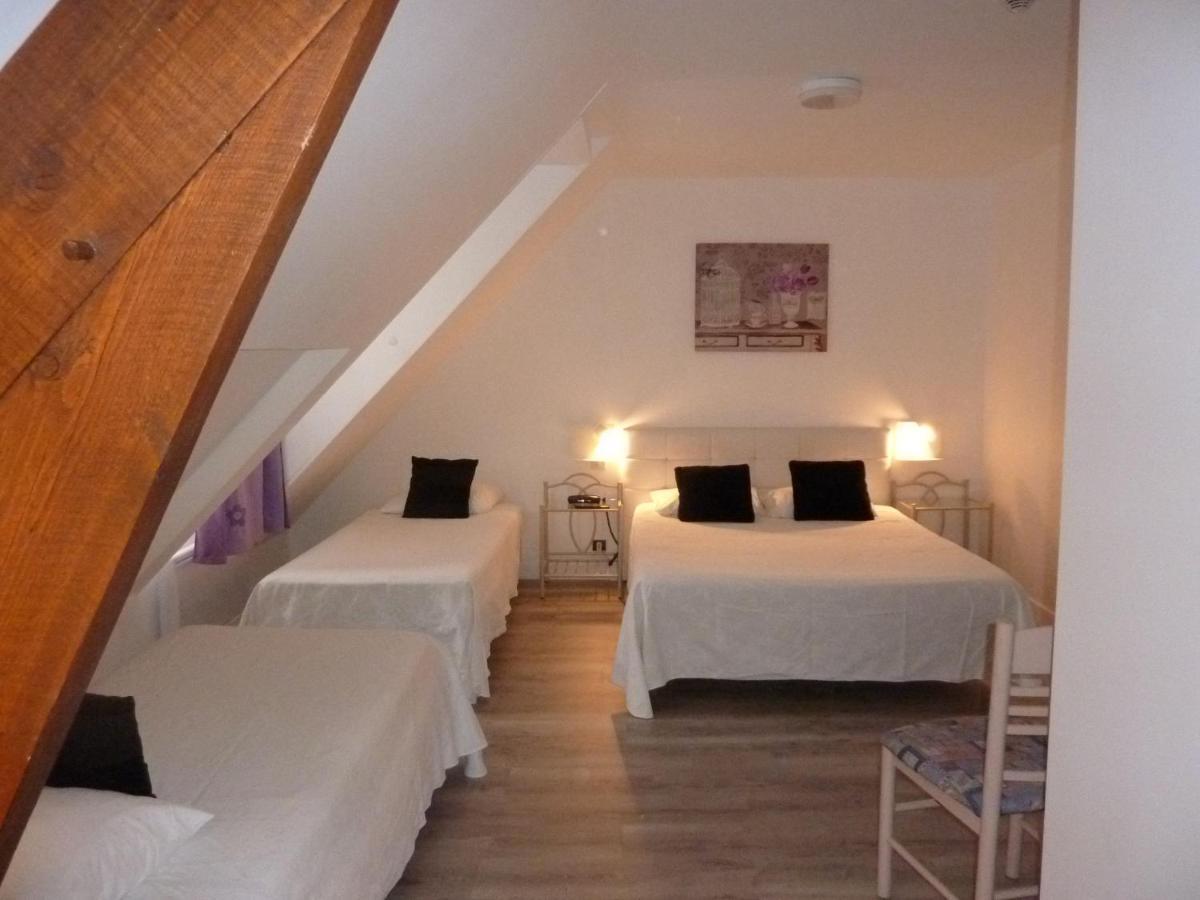 Hotel A La Renommee Saint-Pere  Exterior photo