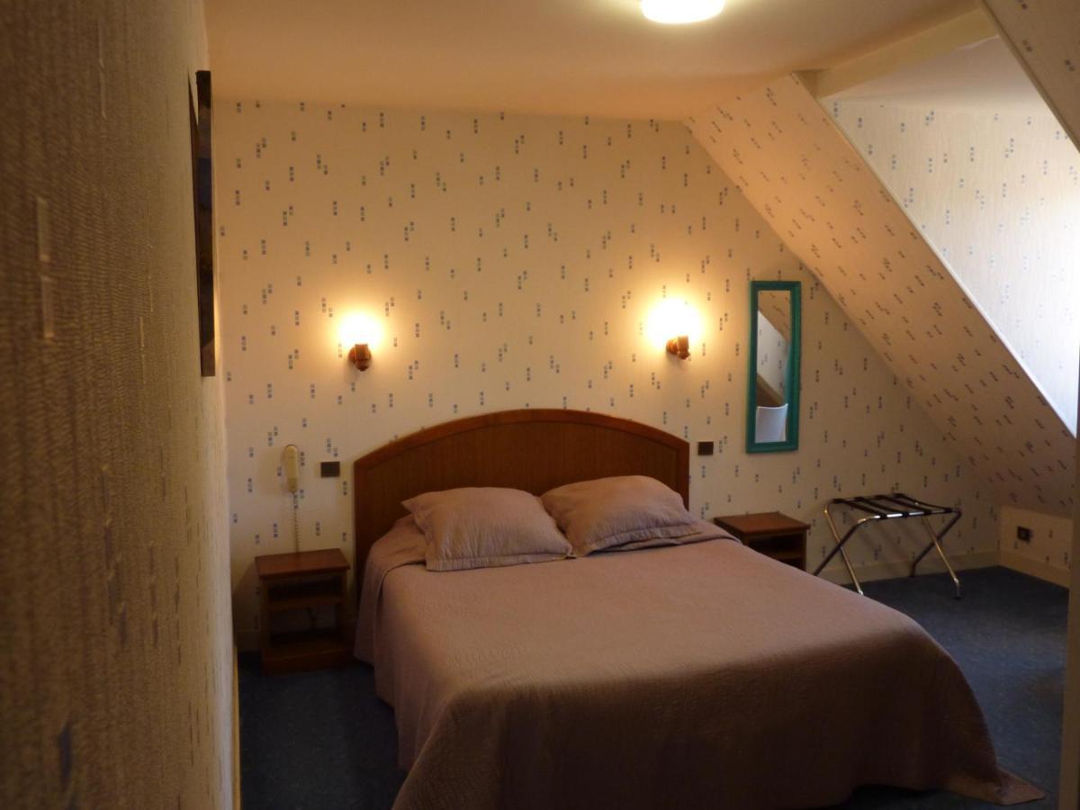 Hotel A La Renommee Saint-Pere  Exterior photo